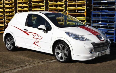 Peugeot_207_van_1